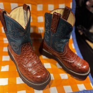 Ariat Fatbaby Western Boots Cognac Blue 6.5